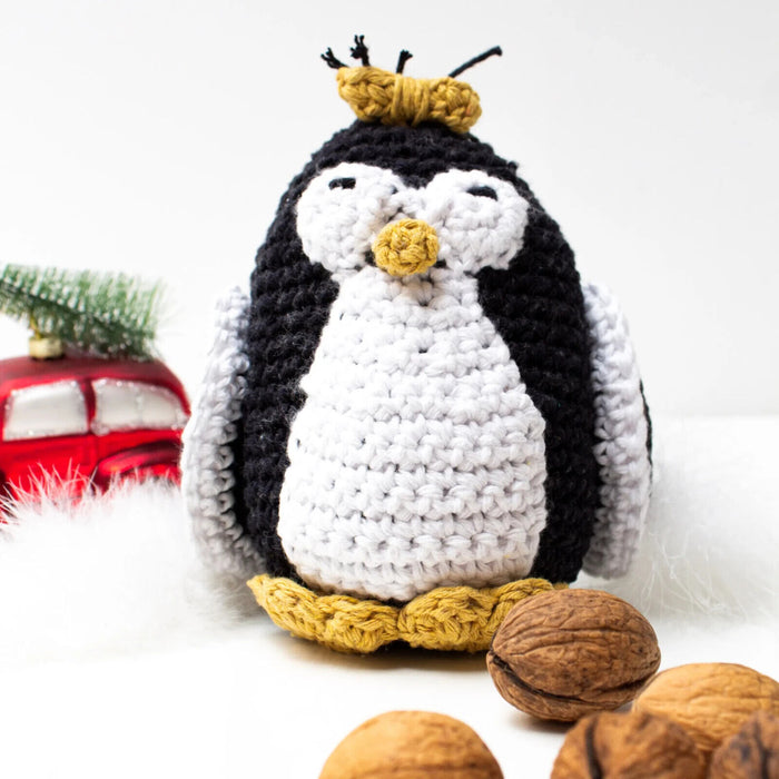 Hoooked DIY Crochet Kit Penguin Coco Eco Barbante - Noir/Lotus