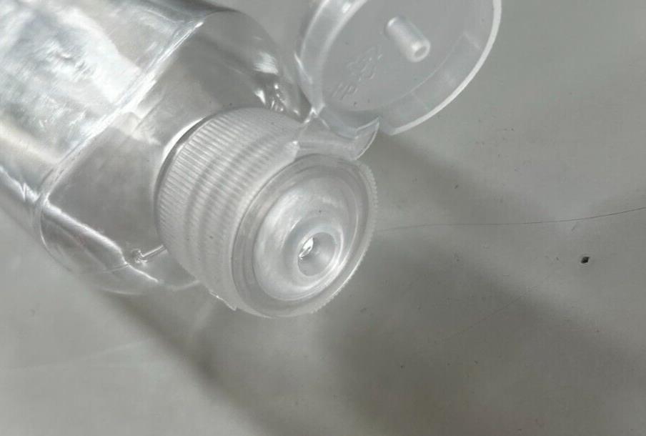 7 x Clear Hangable Clear Squeeze Gel Bottles