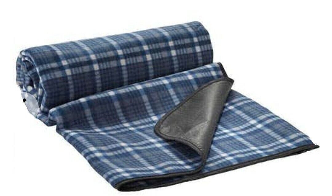 FIELD & CO Farm Credit West Soft Fleece  Roll Up Picnic Blanket  New