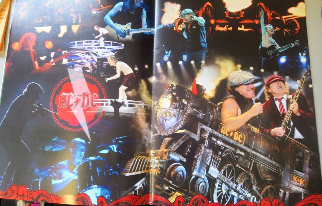 ACDC BLACK ICE 08/09 PROGRAM CONCERT MEMORABILIA