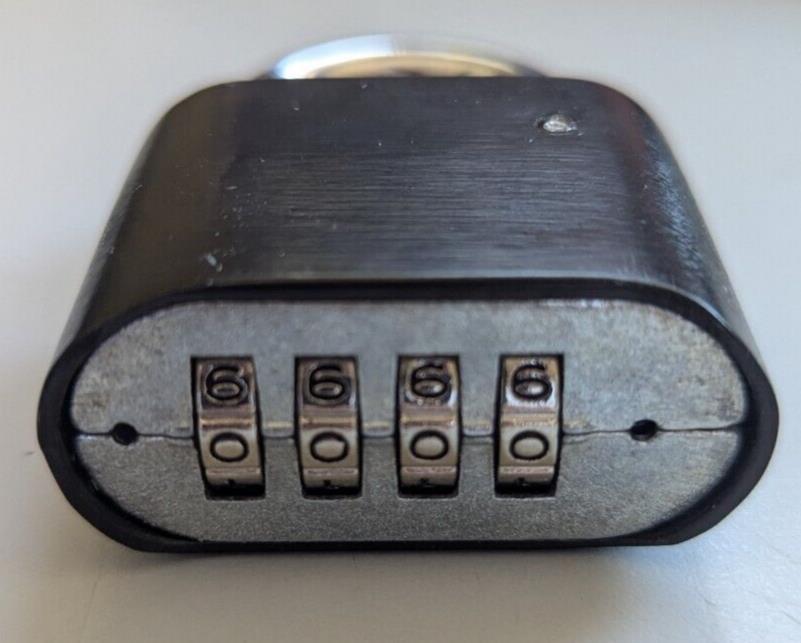 Combination Lock - Hardended Metal Lock - 4 Number Combination