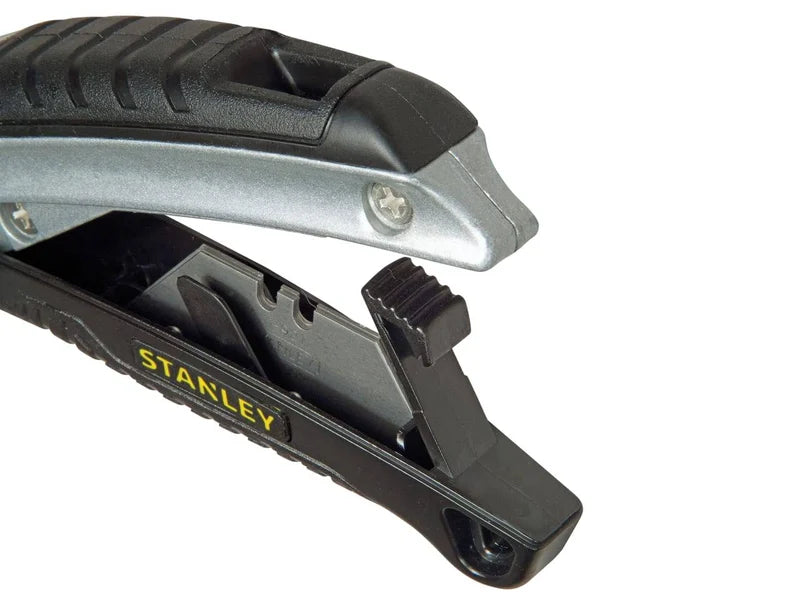 Stanley STA010788 Instant Change Retract Knife