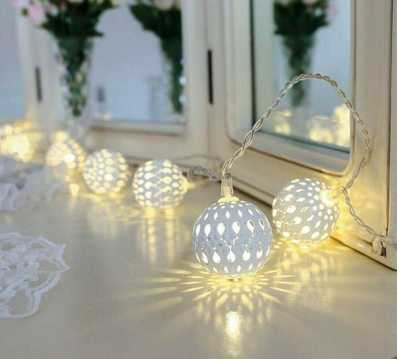 1.5m Battery Moroccan Globe Lantern LED Clear Cable Indoor Fairy String Lights